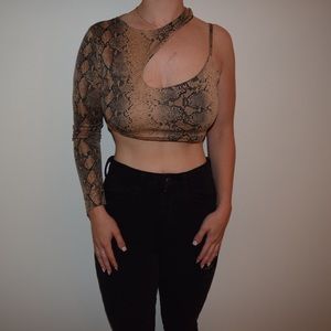 Cross body snake print crop top. Supportive